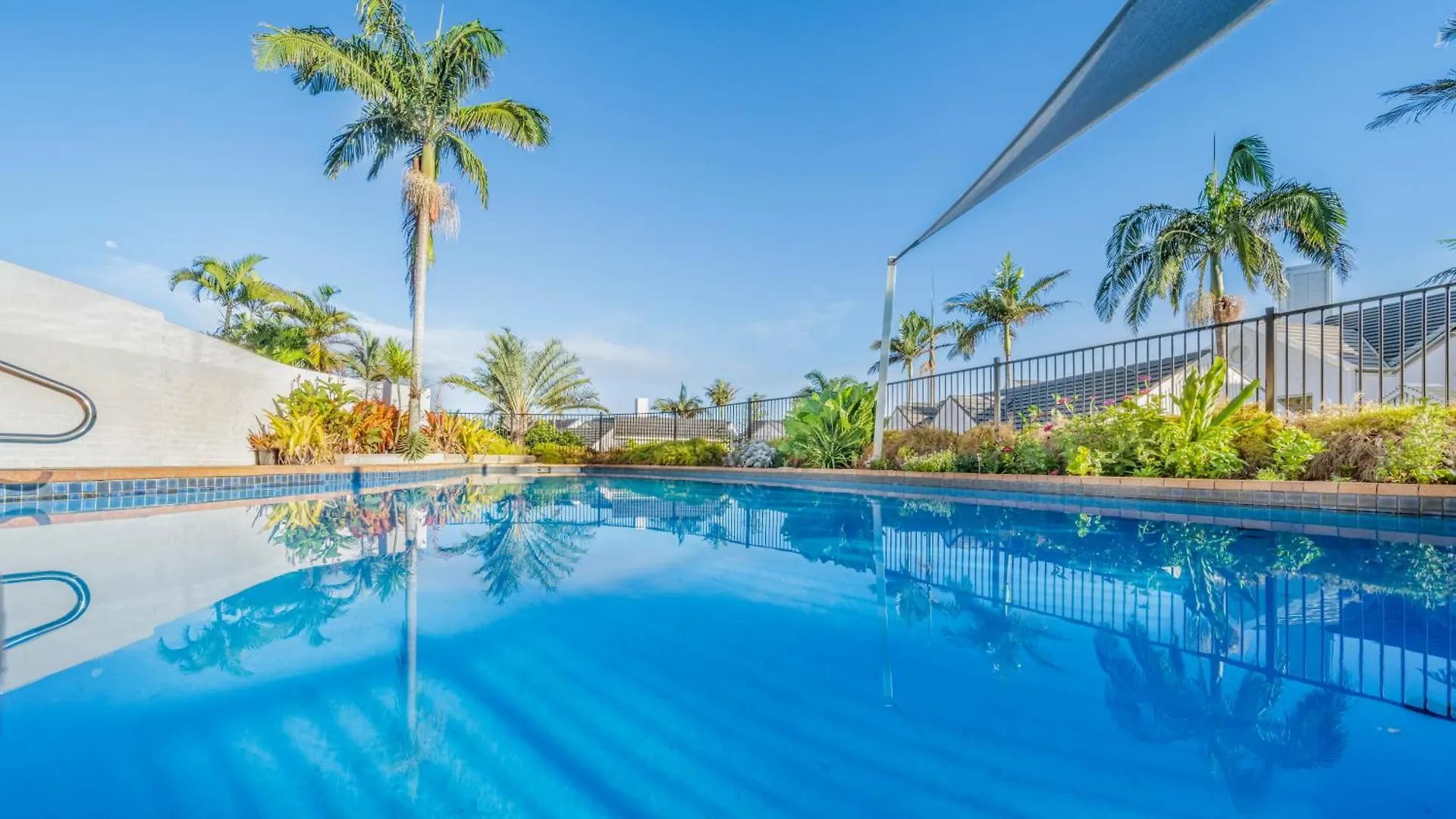 Apartment Life'S A Beach Pad Lennox Head
